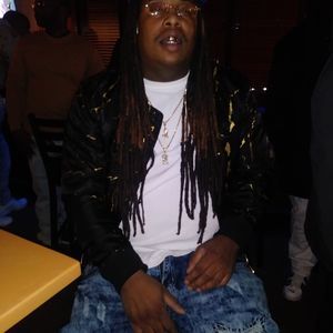 Meet your Posher, Thomas